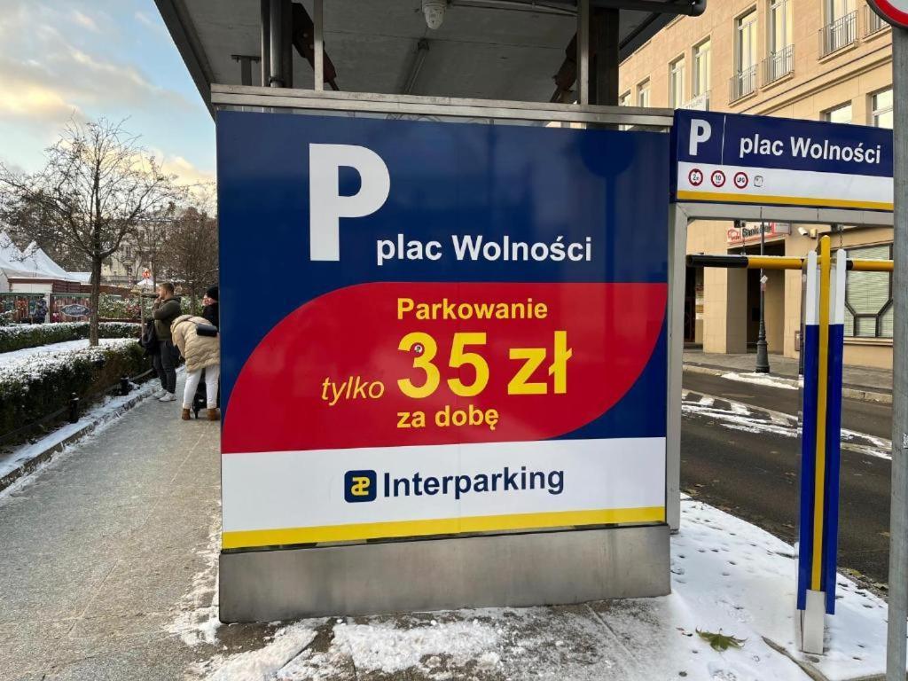 Apartament Przy Placu Wolnosci Poznań Kültér fotó